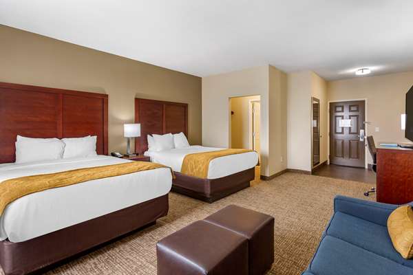 - Comfort Suites Clarksville