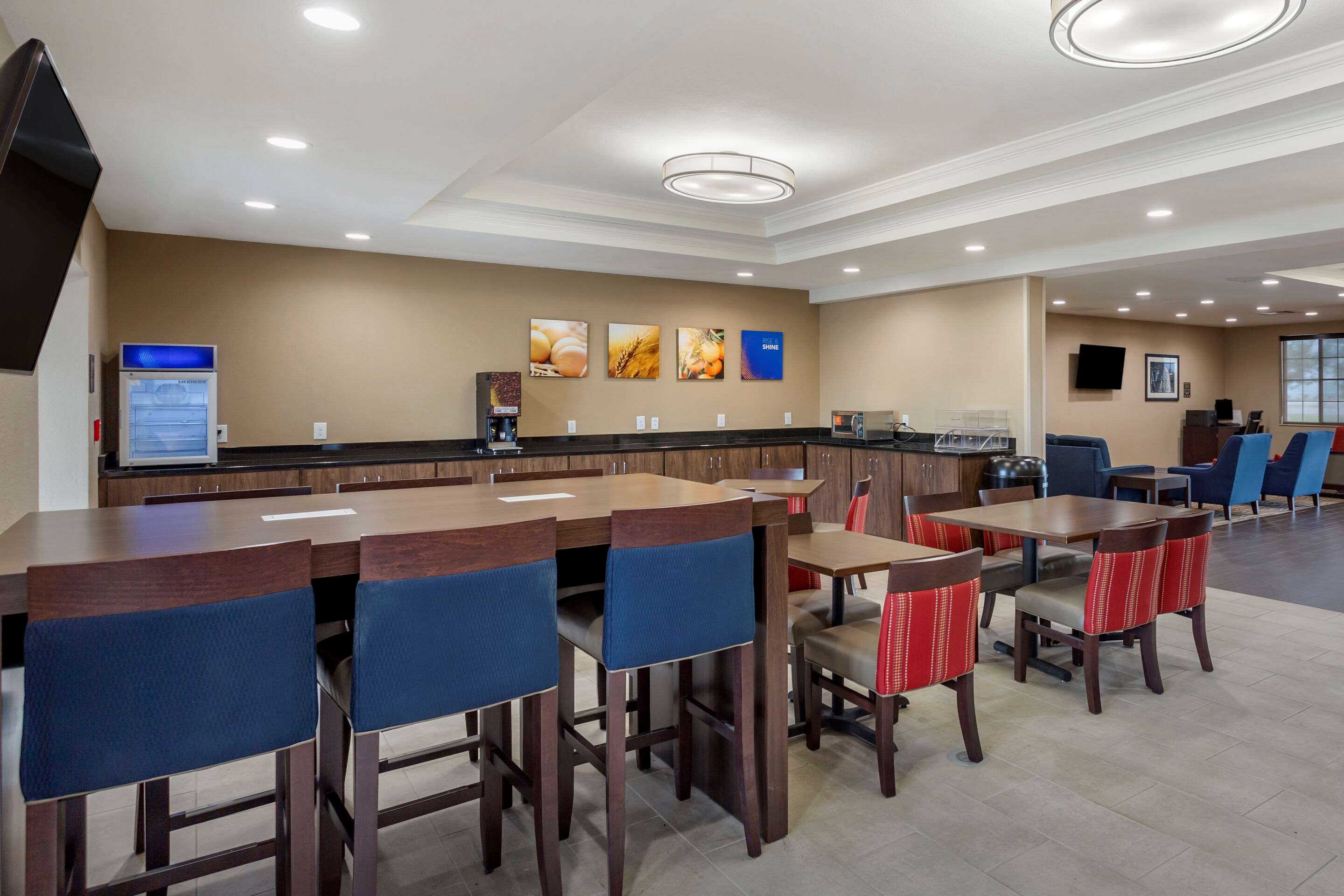 Breakfast area