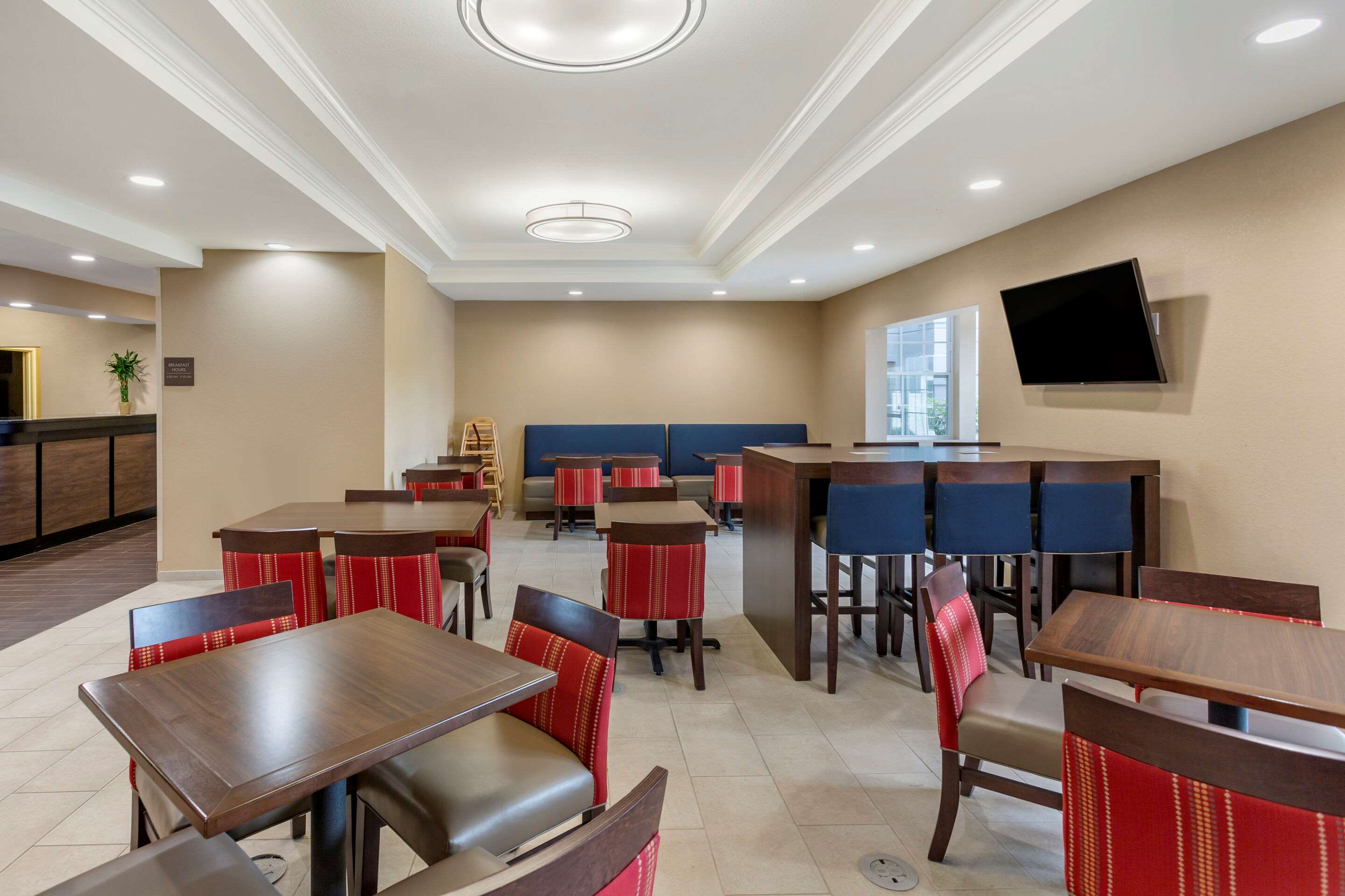 Breakfast area