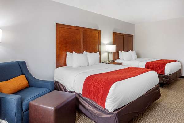  - Comfort Inn Brownsville - I-40, Exit 56
