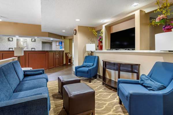 - Comfort Inn Brownsville - I-40, Exit 56