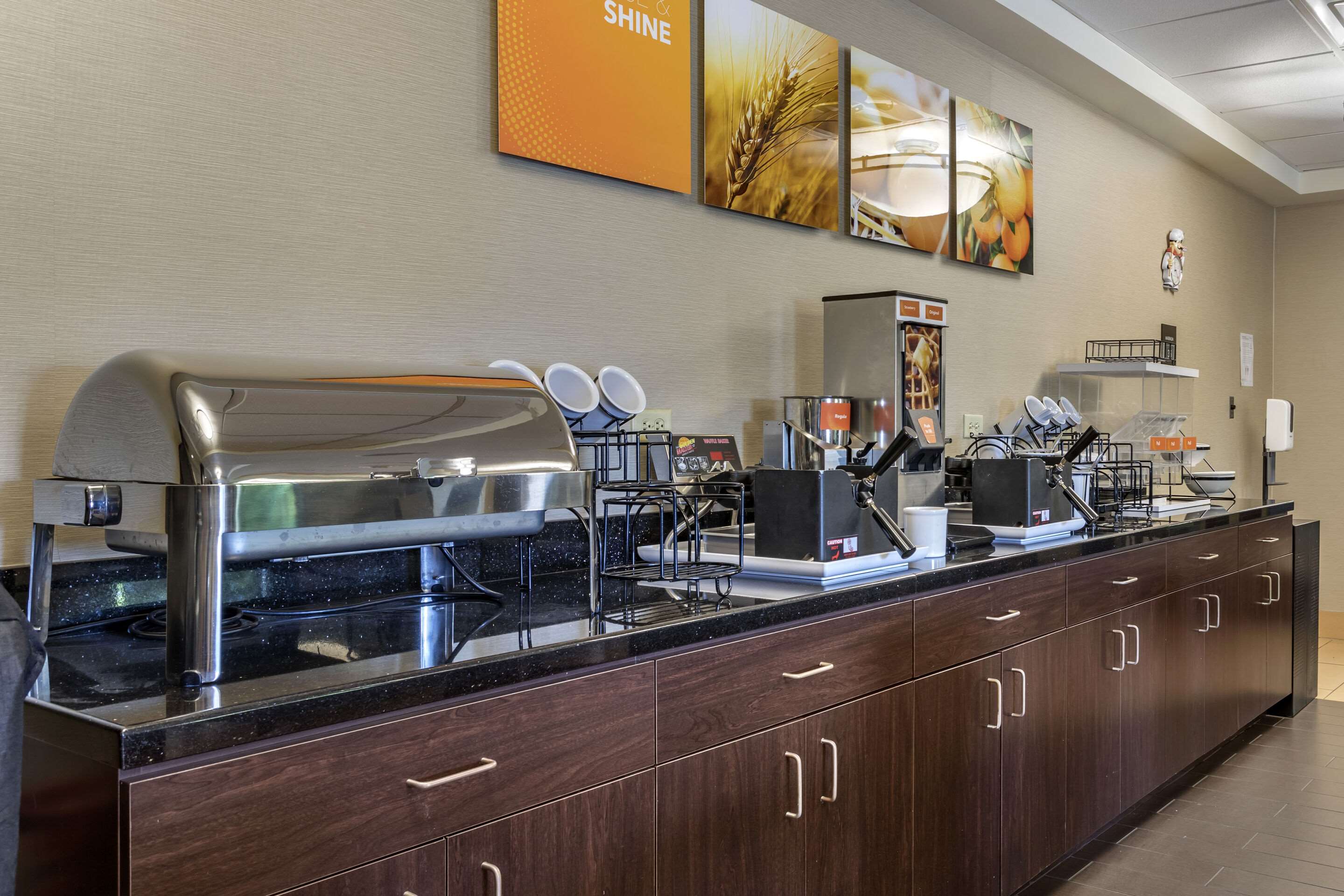 Breakfast counter