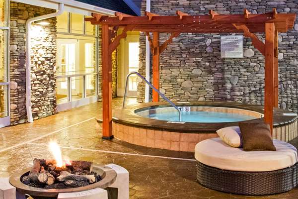  - Clarion Hotel Pigeon Forge