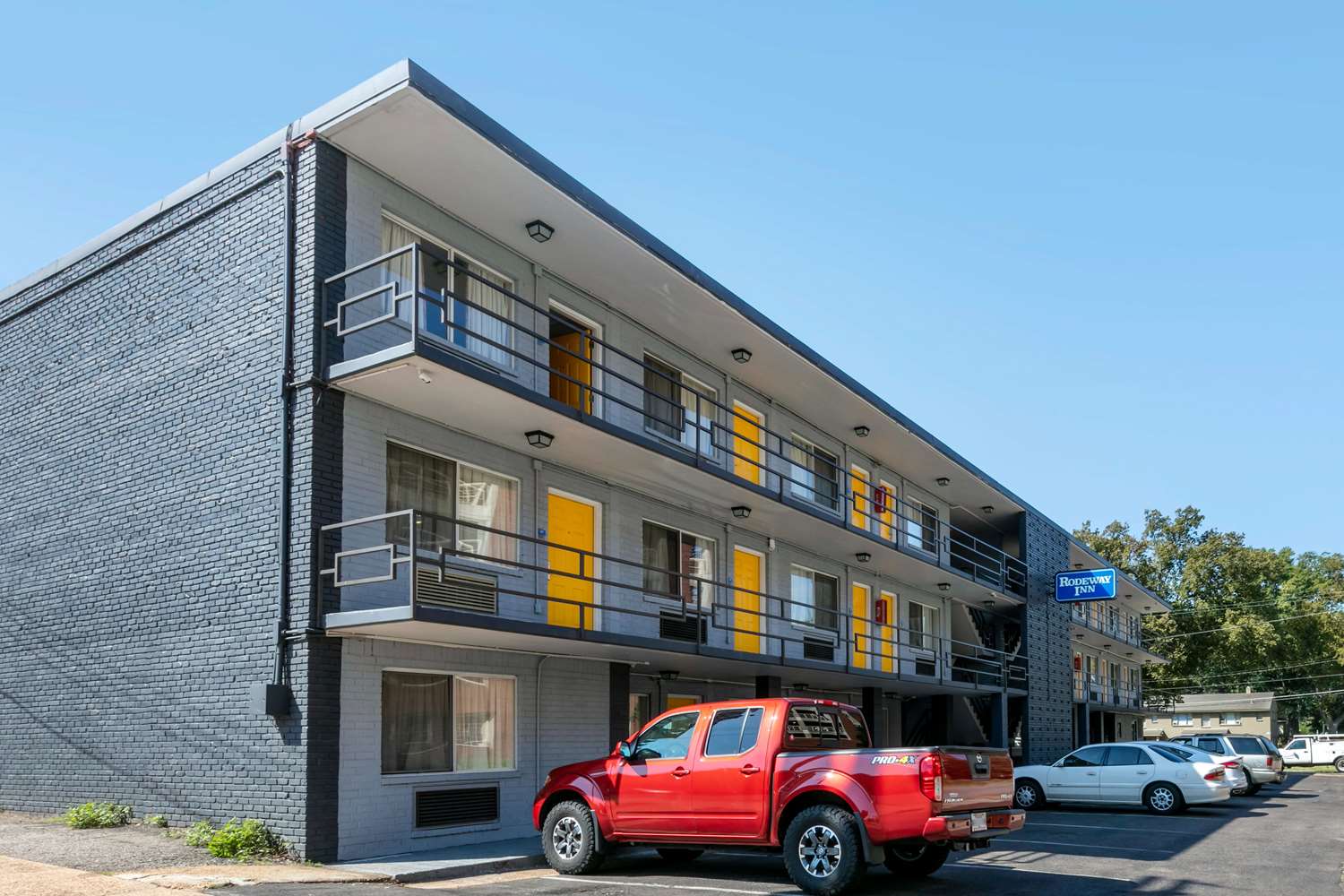 Rodeway Inn Midtown Memphis, TN See Discounts