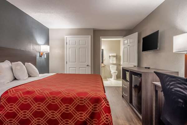  - Econo Lodge East Ridge - I-75, Exit 1