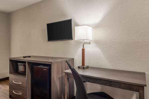  - Econo Lodge East Ridge - I-75, Exit 1