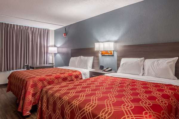  - Econo Lodge East Ridge - I-75, Exit 1