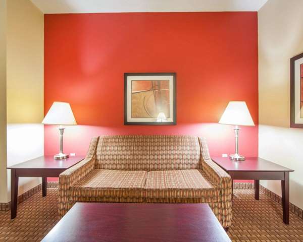 Suite - Comfort Inn Harriman - I-40, Exit 347