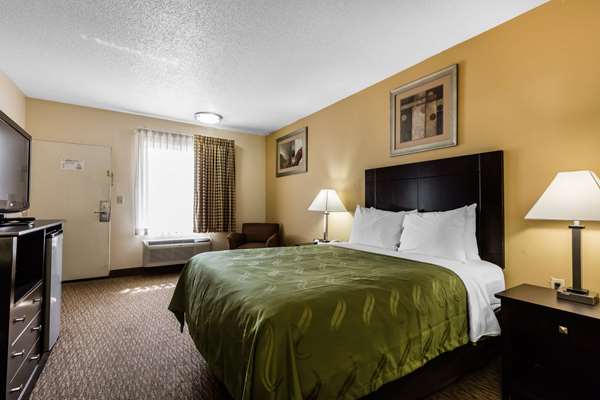  - Quality Inn Tullahoma