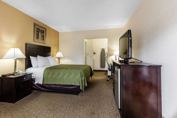  - Quality Inn Tullahoma