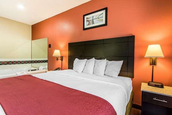 Suite - Quality Inn & Suites La Vergne - I-24, Exit 64