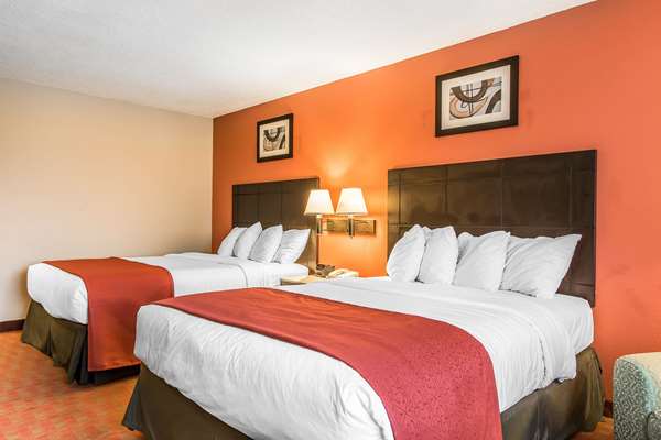  - Quality Inn & Suites La Vergne - I-24, Exit 64