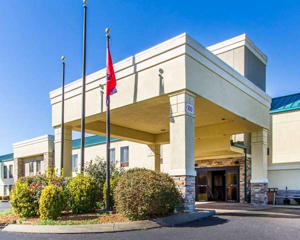Exterior view - Quality Inn Clarksville - I-24, Exit 11
