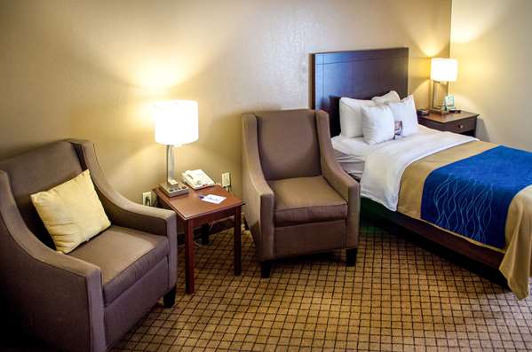  - Quality Inn Clarksville - I-24, Exit 11