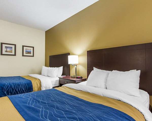  - Quality Inn Clarksville - I-24, Exit 11
