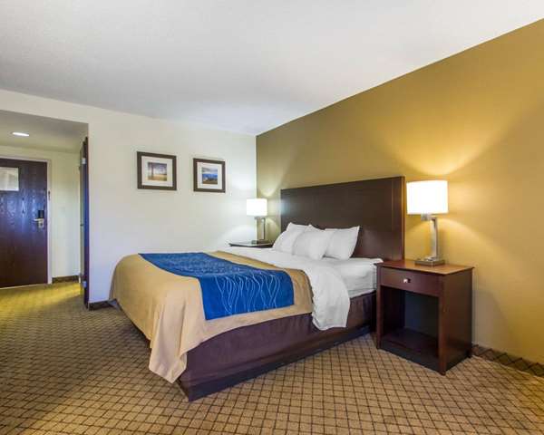  - Quality Inn Clarksville - I-24, Exit 11
