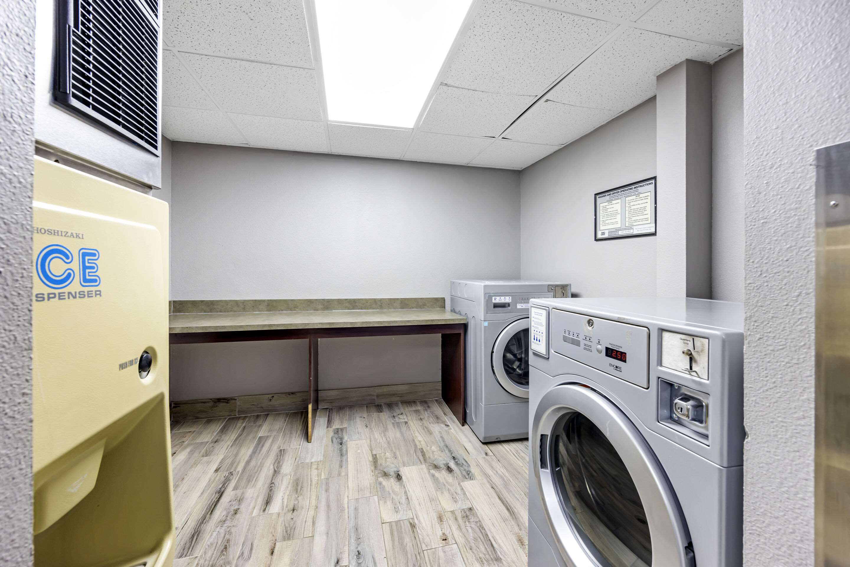 Guest laundry facilities | Quality Inn
