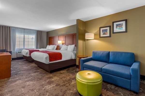 Suite - Comfort Inn & Suites Antioch - I-24, Exit 59