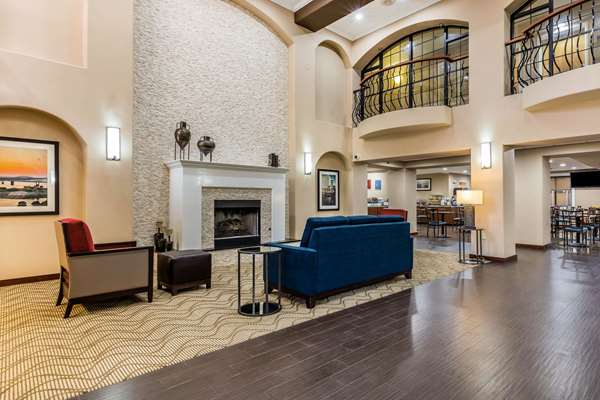  - Comfort Inn & Suites Airport Memphis - I-240, Exit 20