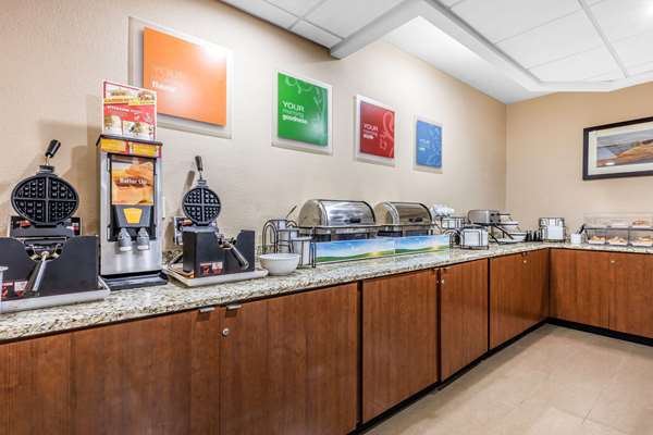 Amenities - Comfort Inn & Suites Airport Memphis - I-240, Exit 20