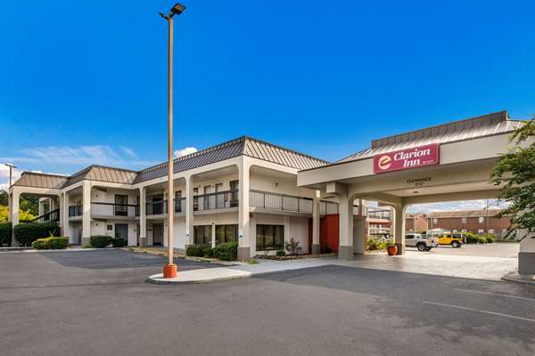 Exterior view - Clarion Inn Cleveland - I-75, Exit 27
