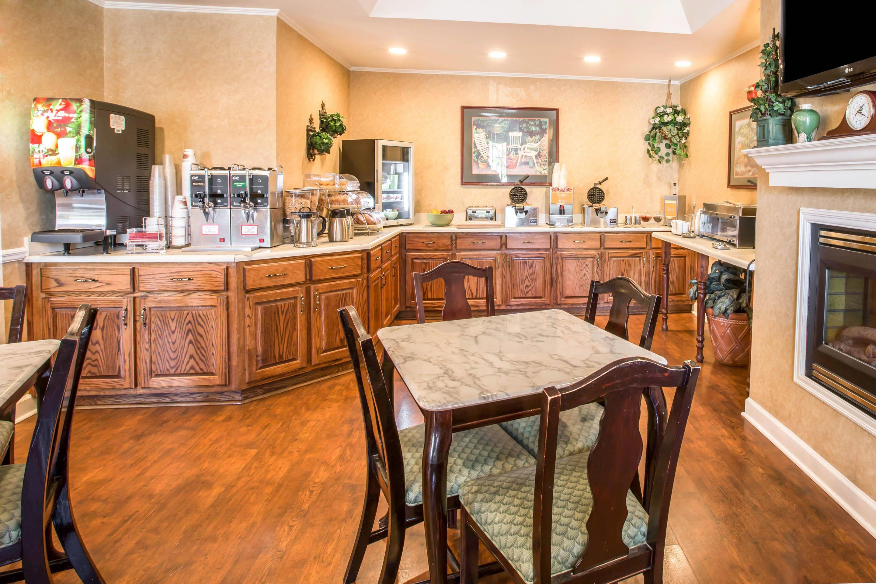 Breakfast area