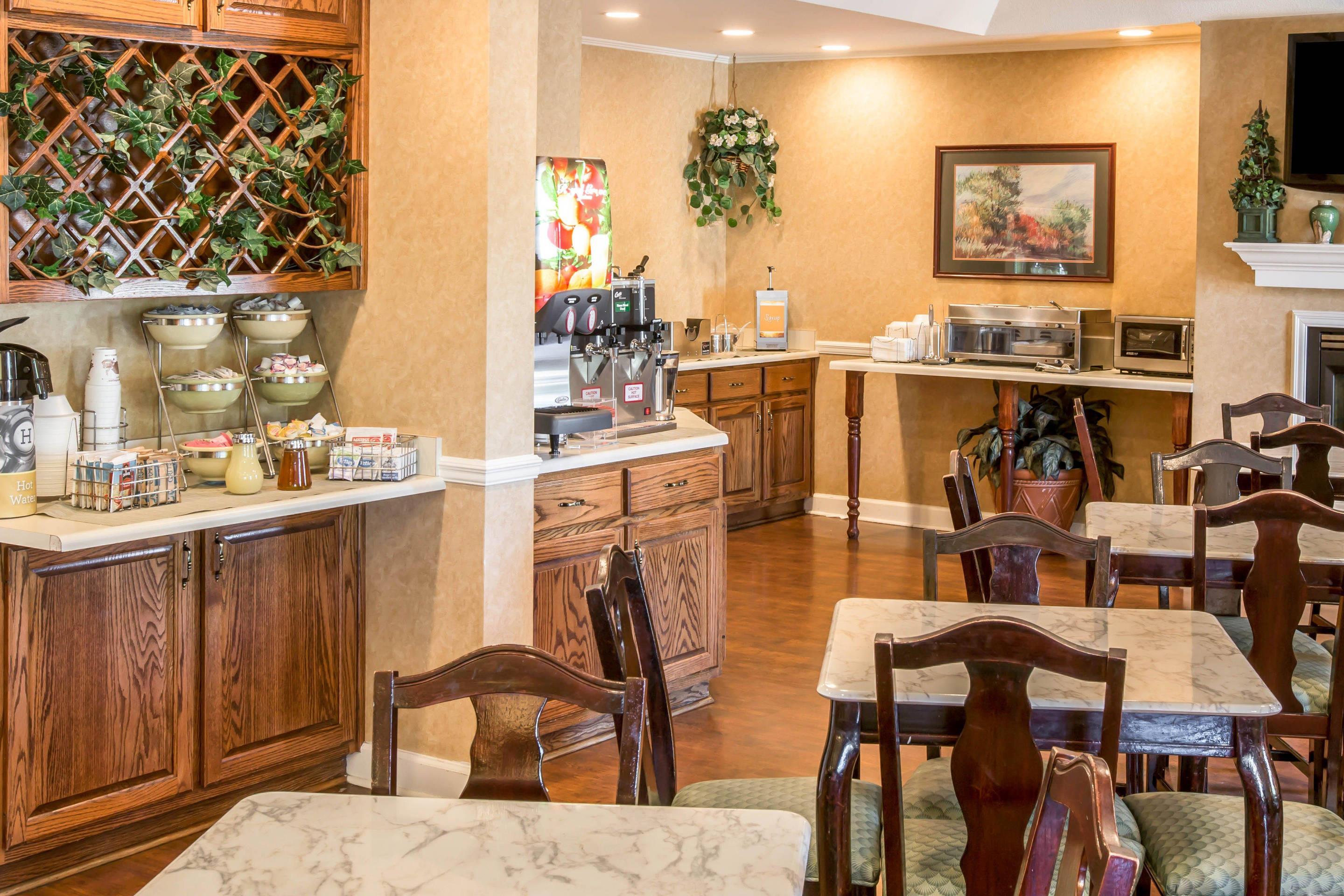 Breakfast area