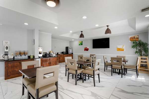 Amenities - Quality Inn Oak Ridge