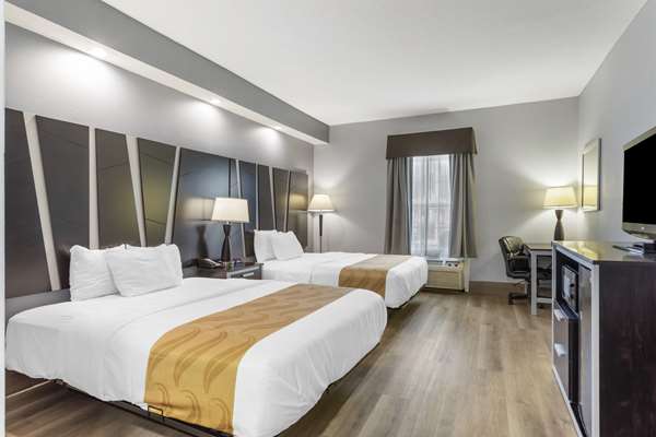  - Quality Inn Oak Ridge