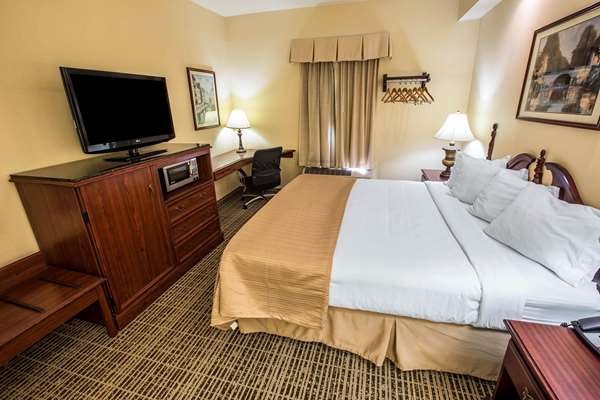  - Quality Inn Kingsport - I-26, Exit 4