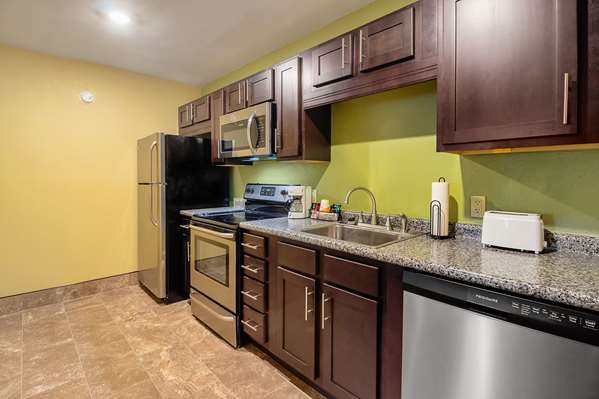 Suite - Quality Inn Paris