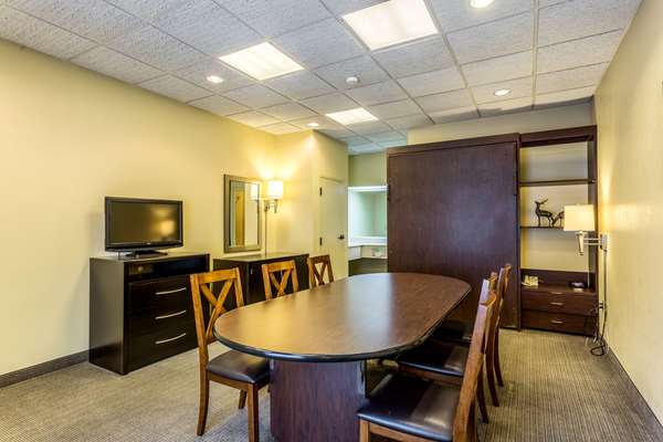  - Quality Inn Union City