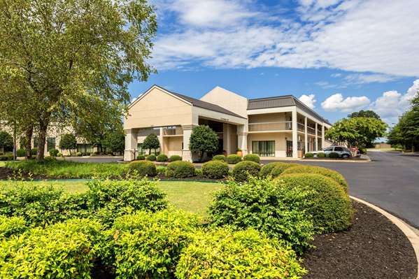 Exterior view - Quality Inn Union City