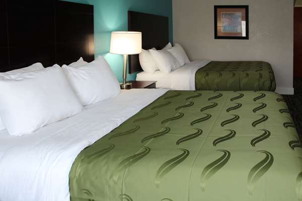  - Quality Inn Crossville - I-40, Exit 317