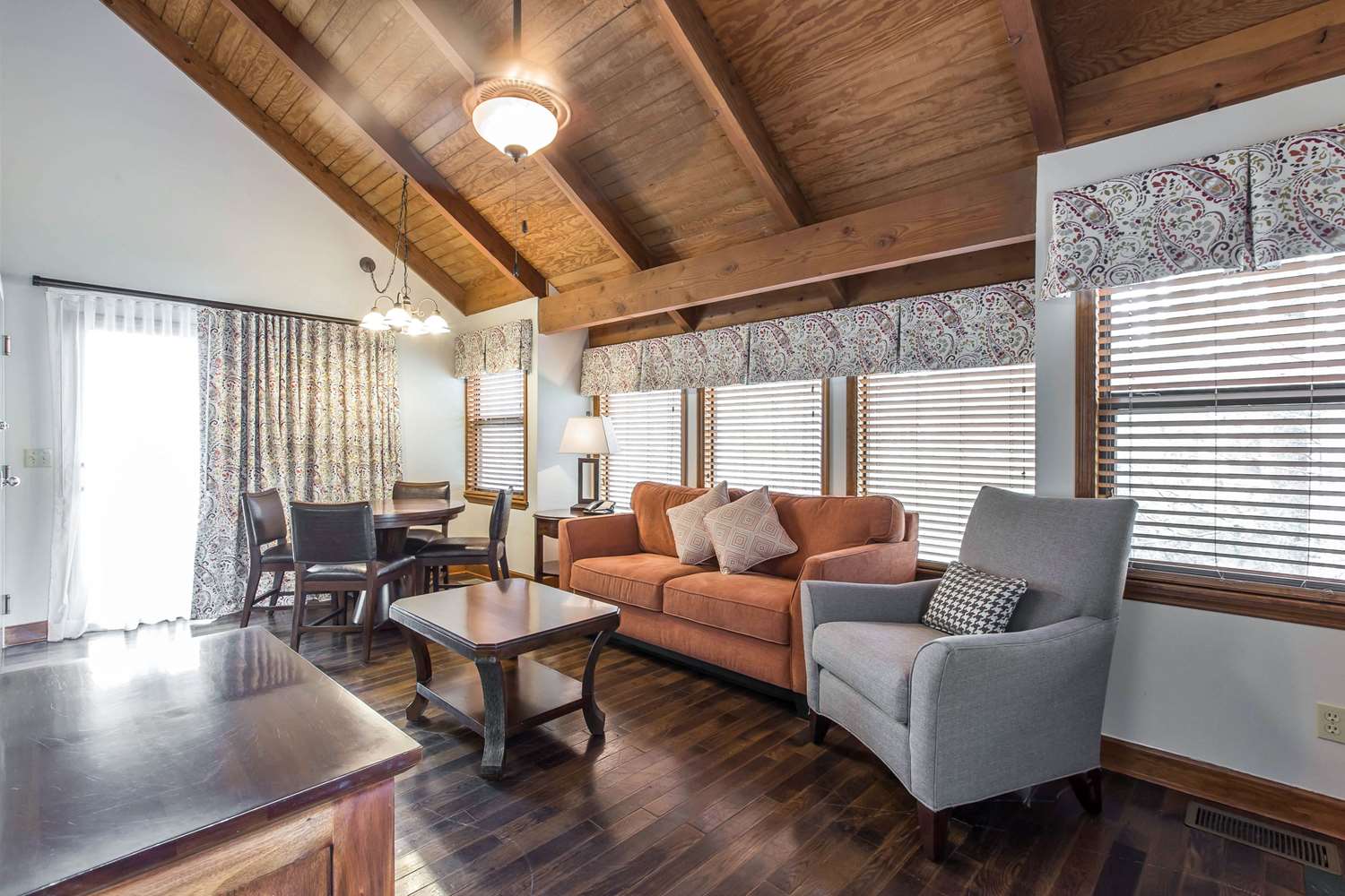 Bluegreen Vacations Mountain Loft Resort Gatlinburg, TN See Discounts