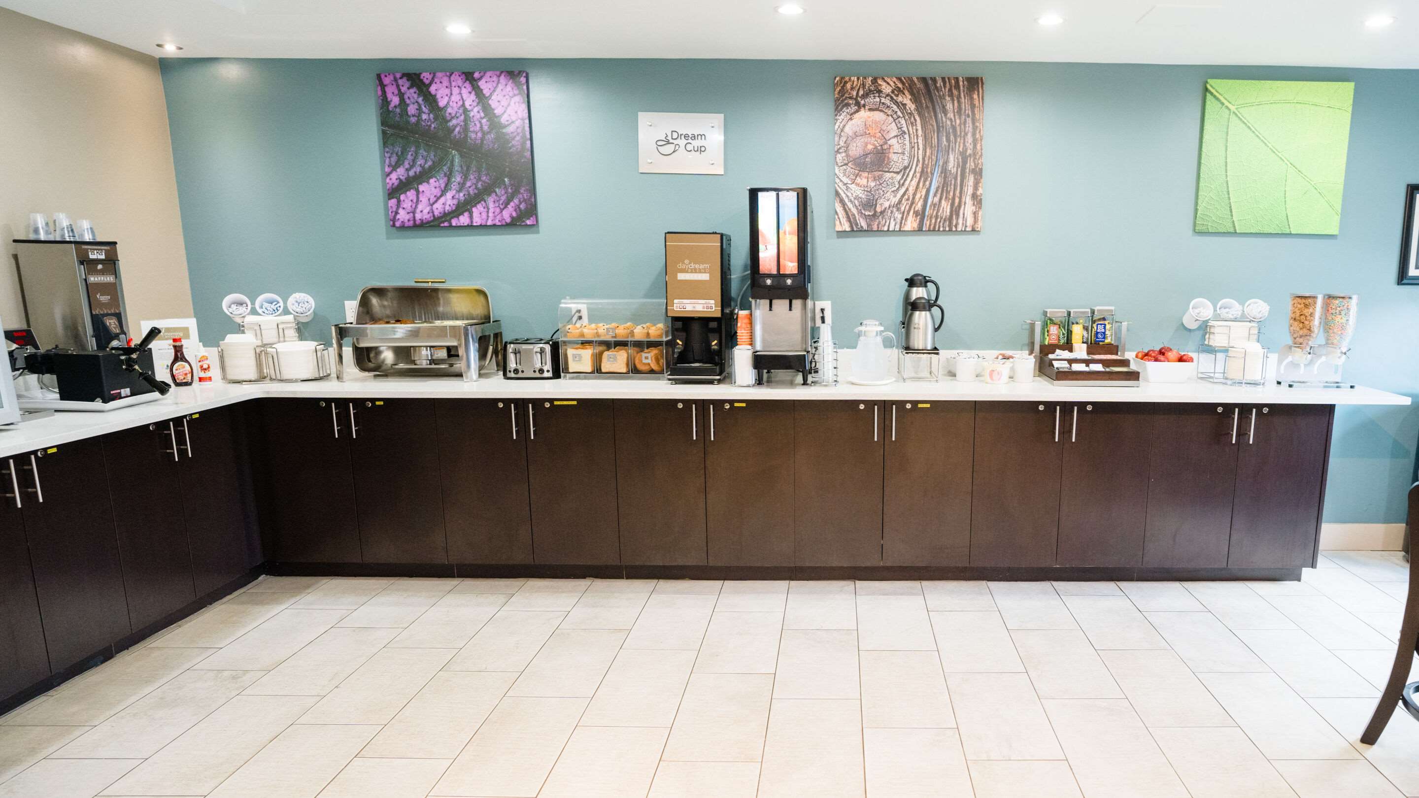 Breakfast area | Sleep Inn & Suites Knoxville West