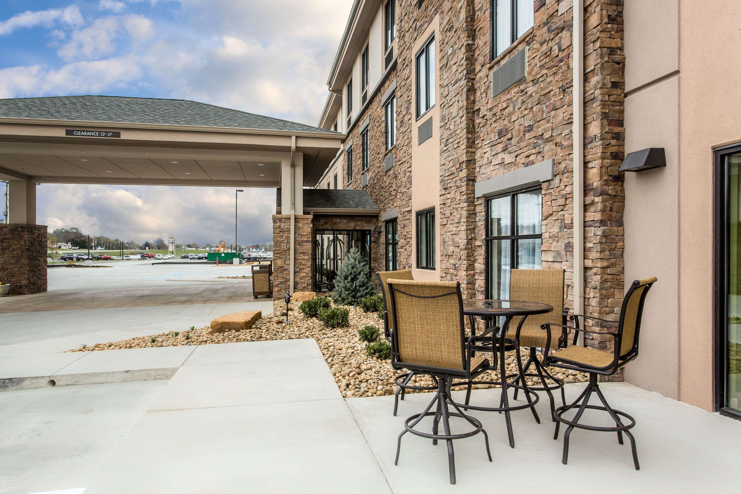 Hotel Exterior | Sleep Inn & Suites
