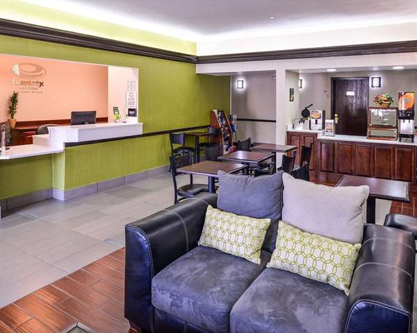  - Econo Lodge Inn & Suites Shelbyville