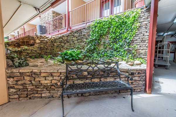 Exterior view - Quality Inn & Suites Aquarium Gatlinburg