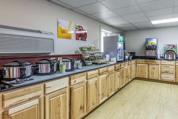 Amenities - Quality Inn & Suites Aquarium Gatlinburg