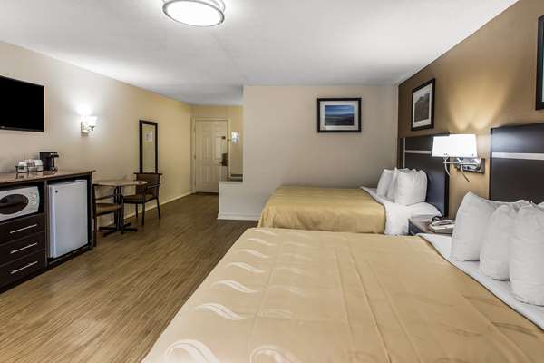  - Quality Inn & Suites Aquarium Gatlinburg