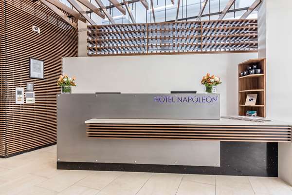  - Hotel Napoleon Downtown Memphis - I-40, Exits 1 & 1A