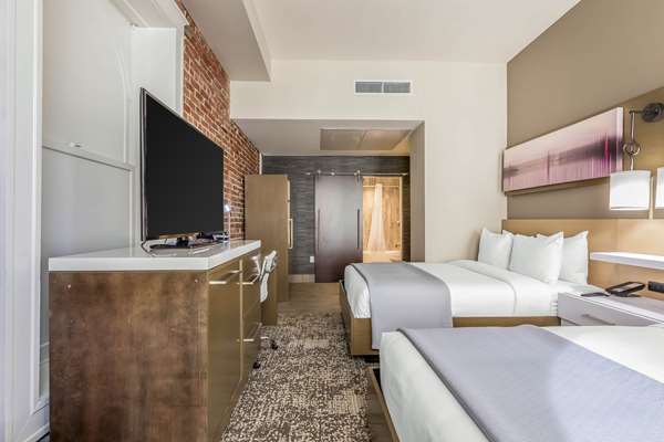  - Hotel Napoleon Downtown Memphis - I-40, Exits 1 & 1A