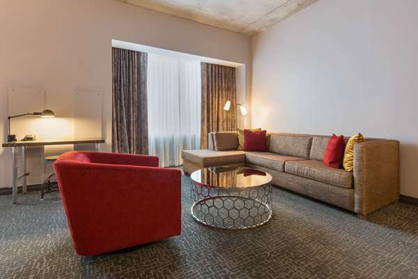 Suite - Cambria Hotel Downtown Nashville - I-40 & I-65, Exit 209