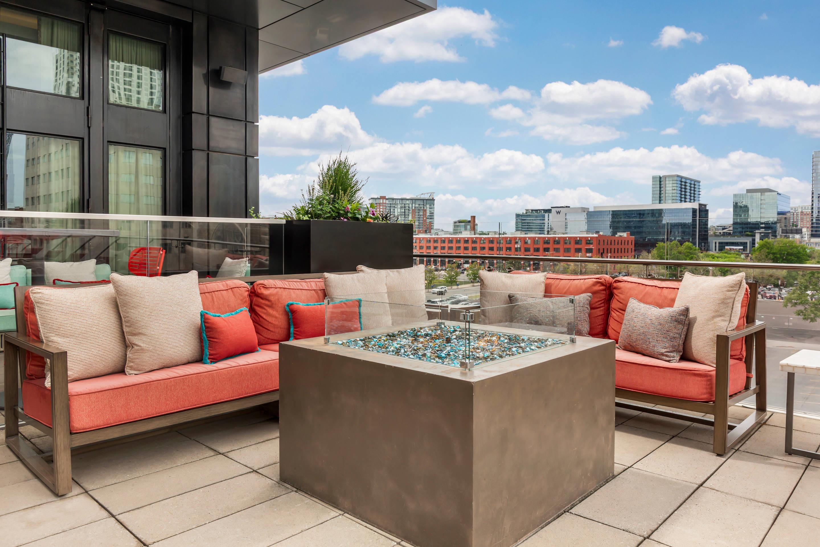 Patio area | Cambria Hotel Nashville Downtown