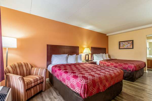  - Econo Lodge Lake City