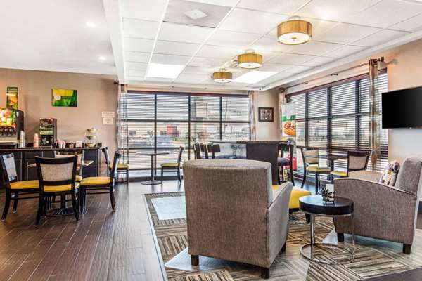  - Quality Inn Airport Memphis - I-240, Exit 24