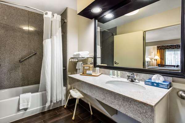  - Quality Inn Airport Memphis - I-240, Exit 24