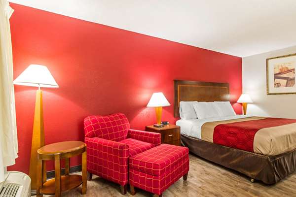  - Econo Lodge Athens - I-75, Exit 49