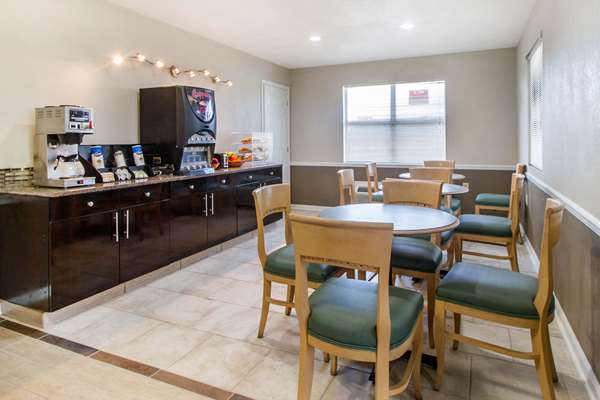 Amenities - Econo Lodge Athens - I-75, Exit 49